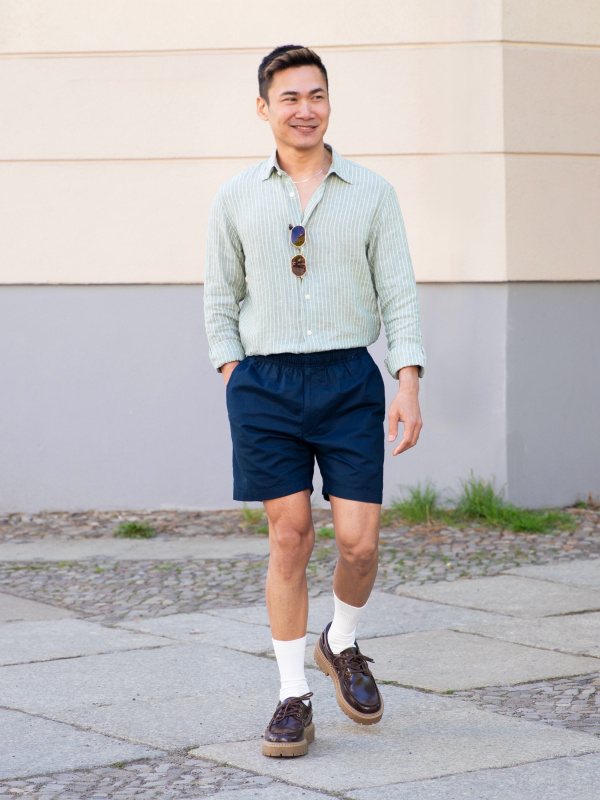 dress shirt and cargo shorts polo shirt + cargo shorts outfit