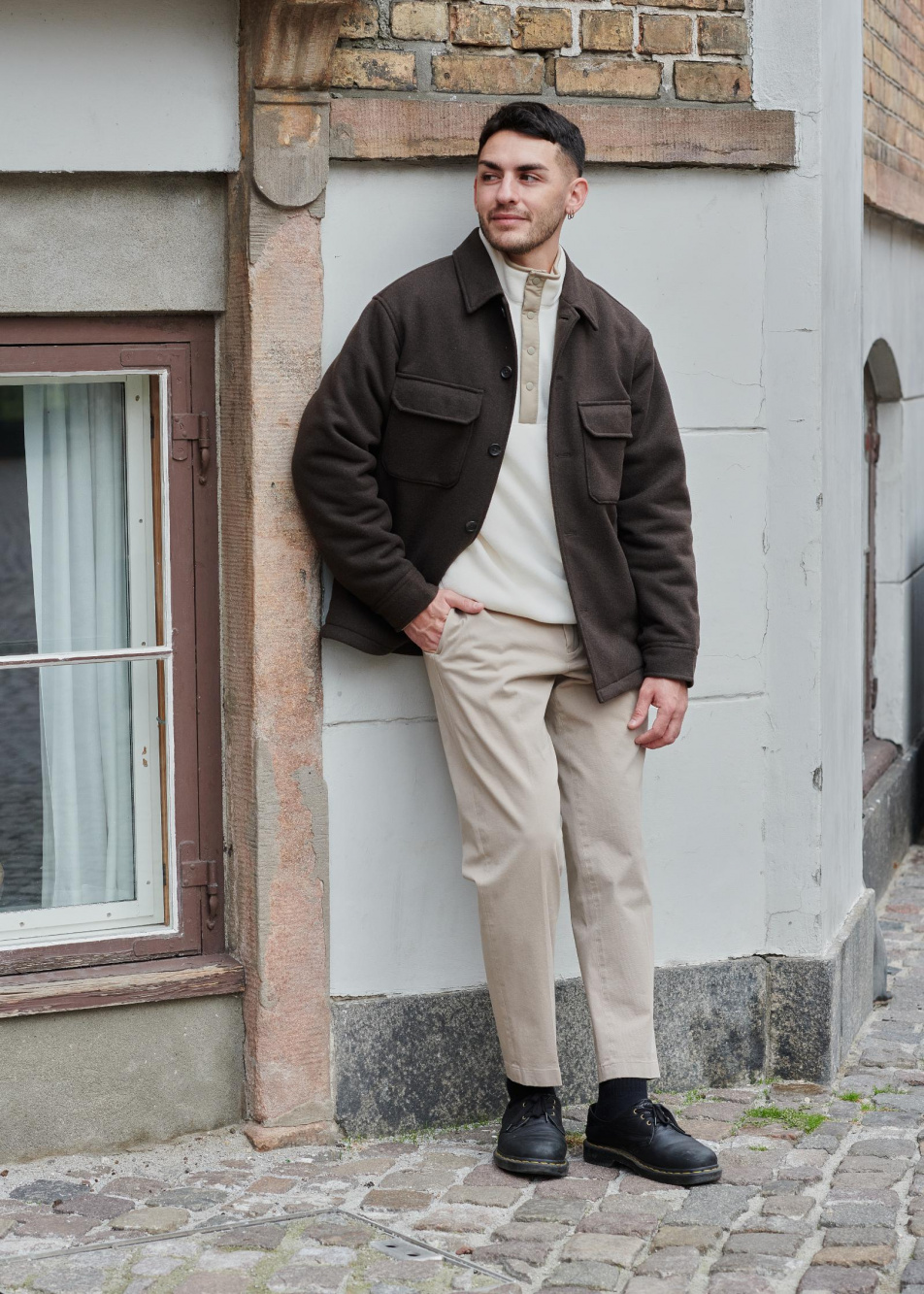 Check styling ideas for「Smart Ankle Pants (2-Way Stretch Cotton)」