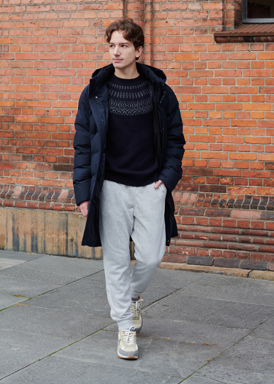 Check styling ideas for「3D Knit Souffle Yarn Long-Sleeve Sweater、Sweatpants  (2022 Edition)」