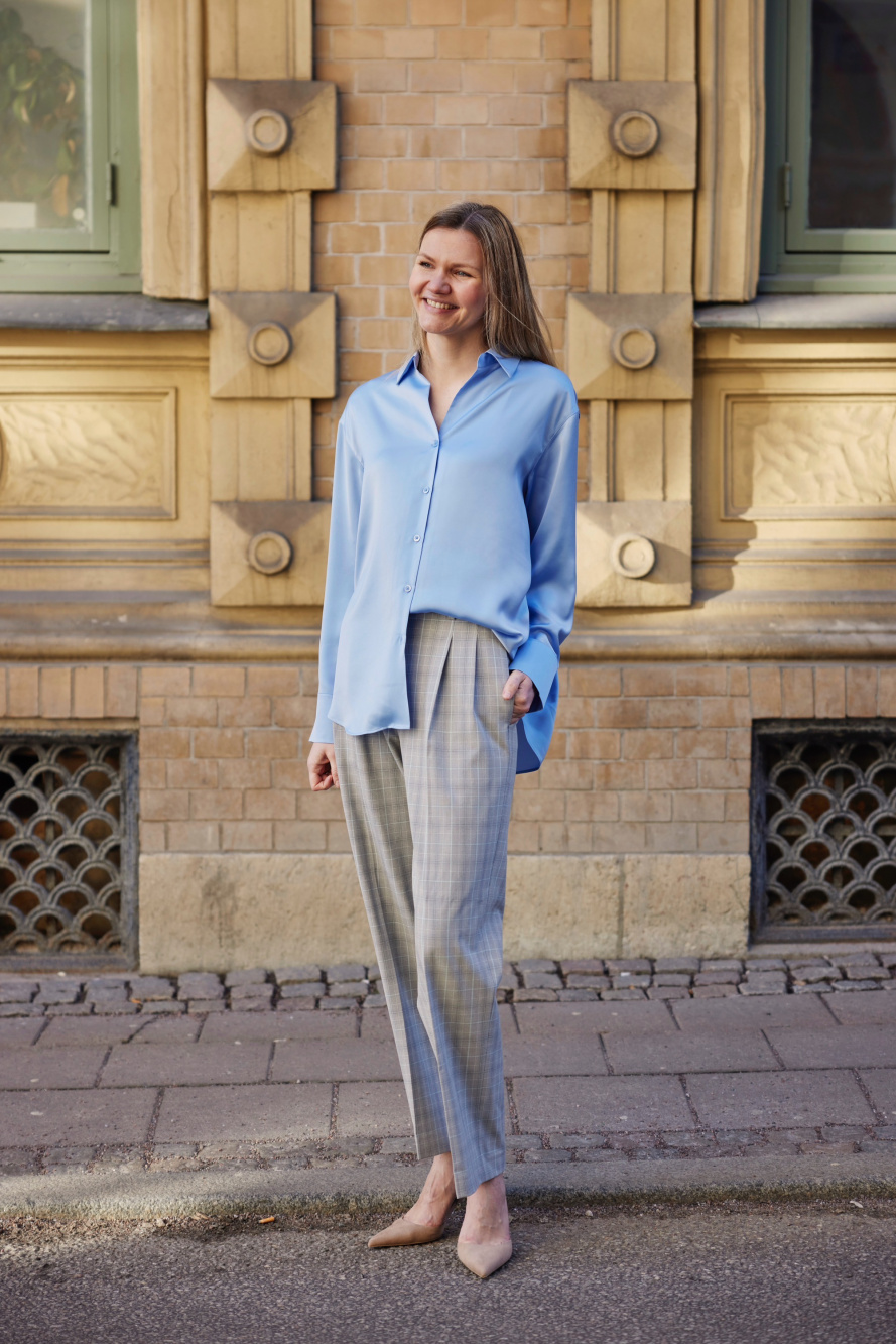 White Dress Shirt with Light Blue Dress Pants Outfits For Women (2 ideas &  outfits)