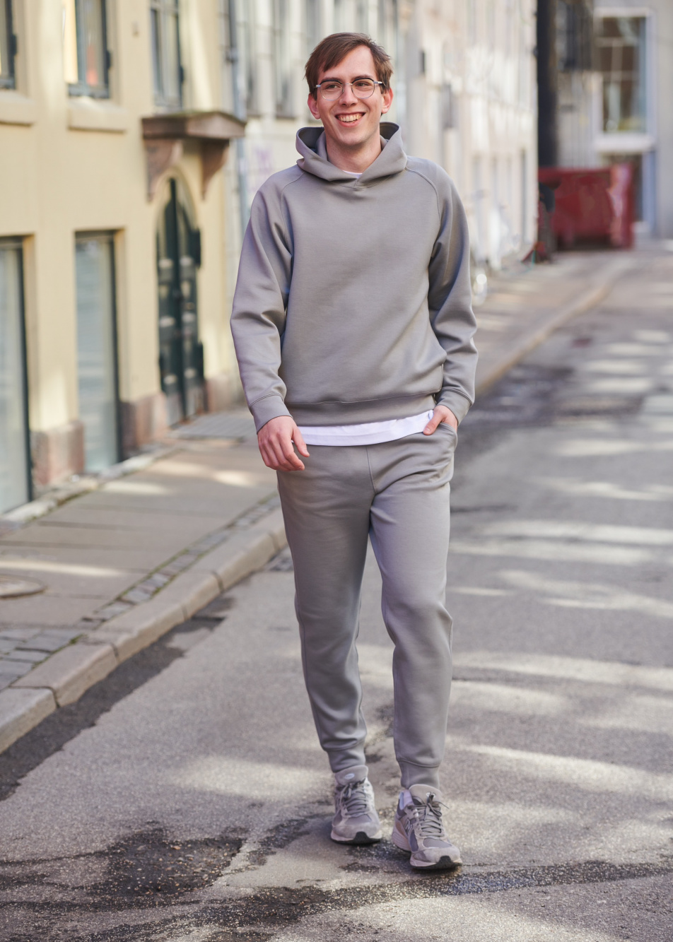 Check styling ideas for「Stretch Dry Sweatpants、Stretch Dry Sweat Pullover  Hoodie」