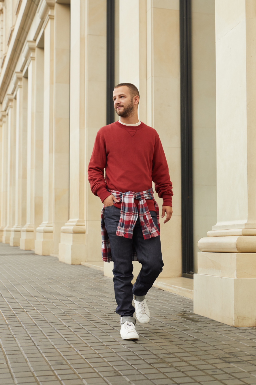 Red sweater outfit on sale mens