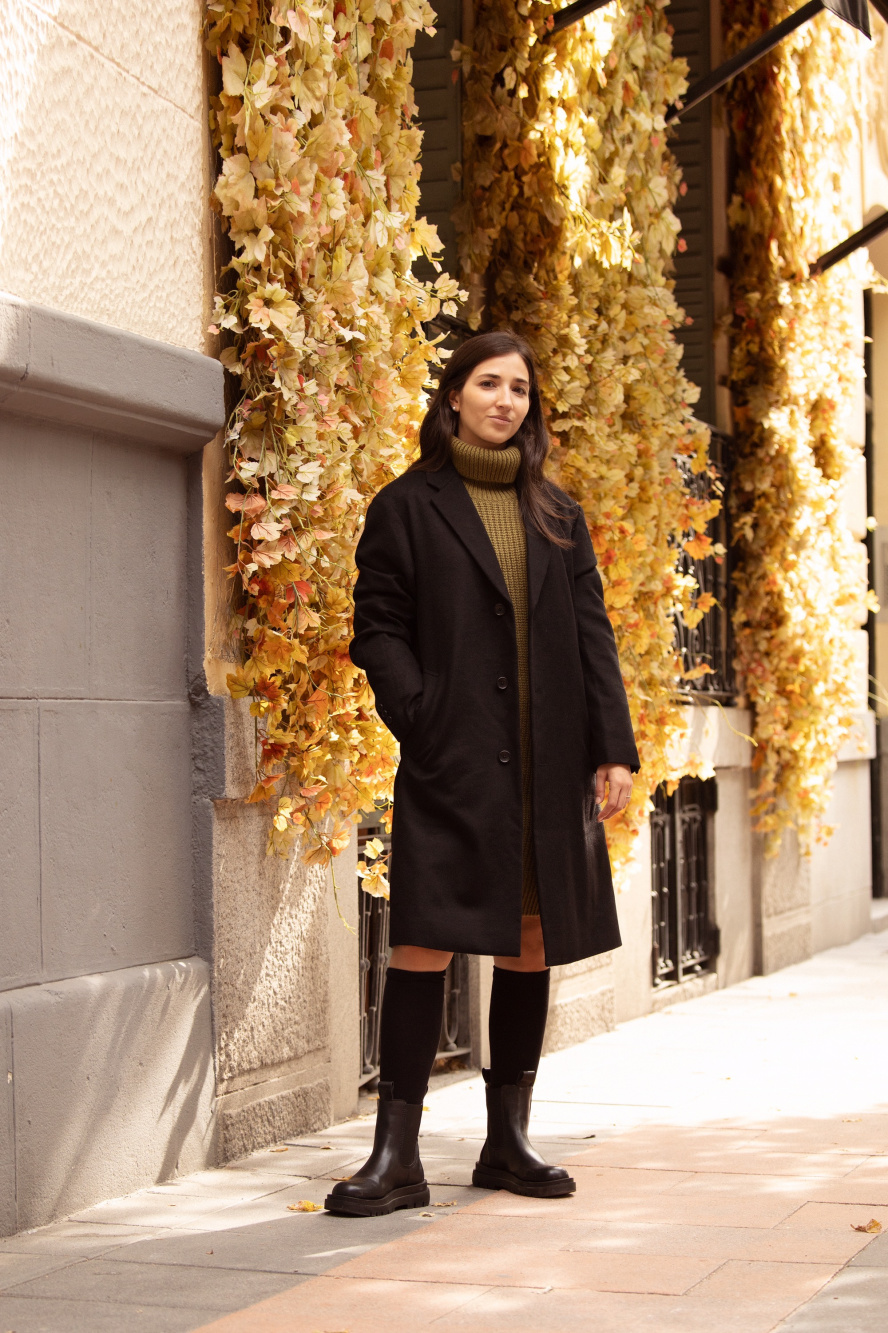 Check styling ideas for「Balmacaan Coat、+J Cashmere Turtleneck