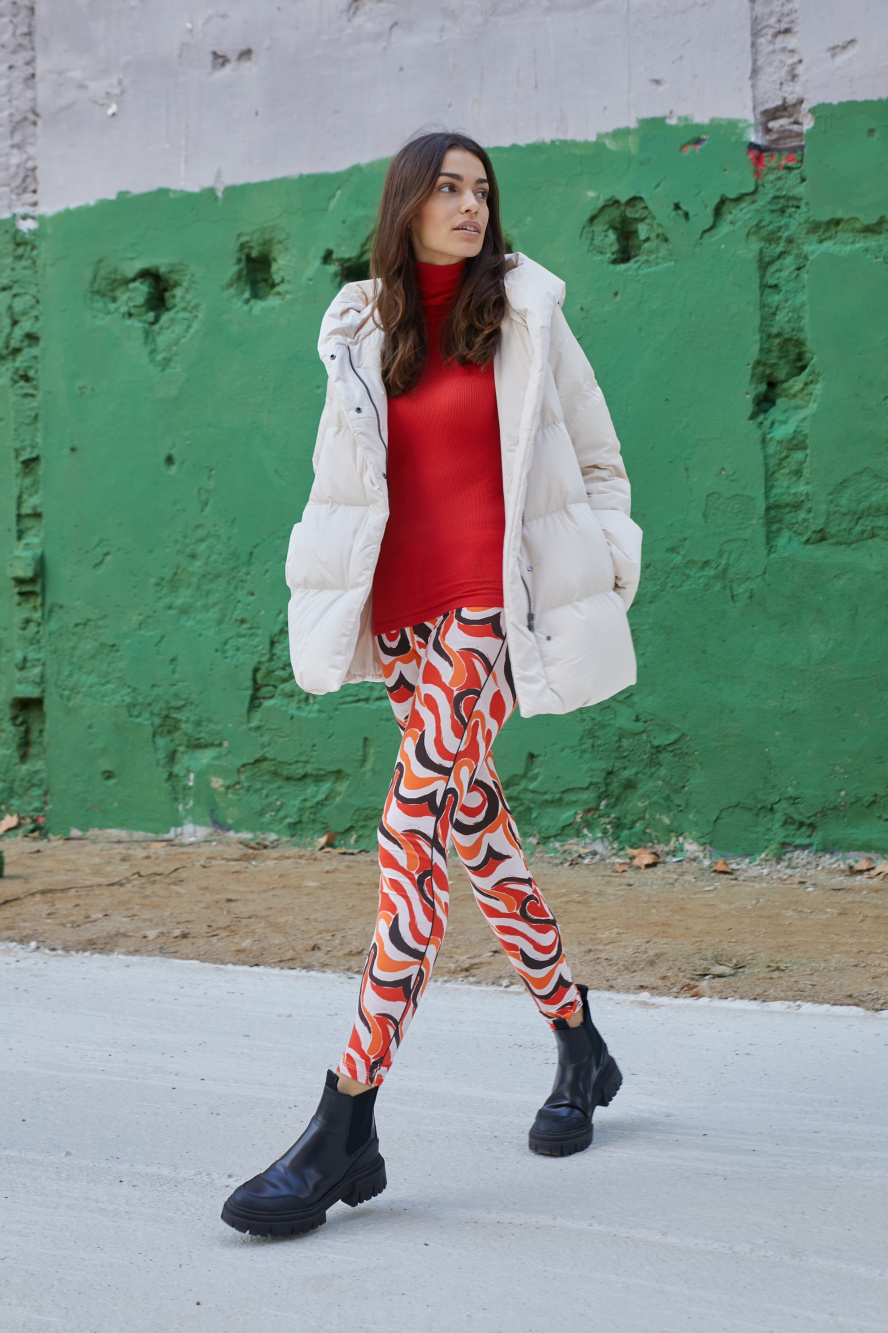 Check styling ideas for「Oversized Jacket、HEATTECH Ultra Warm Leggings」