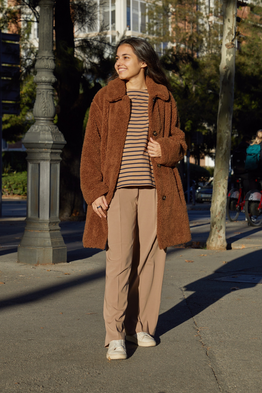 Check styling ideas for「Windproof Outer Single Breasted Fleece Coat、Wide-Fit  Pleated Pants」