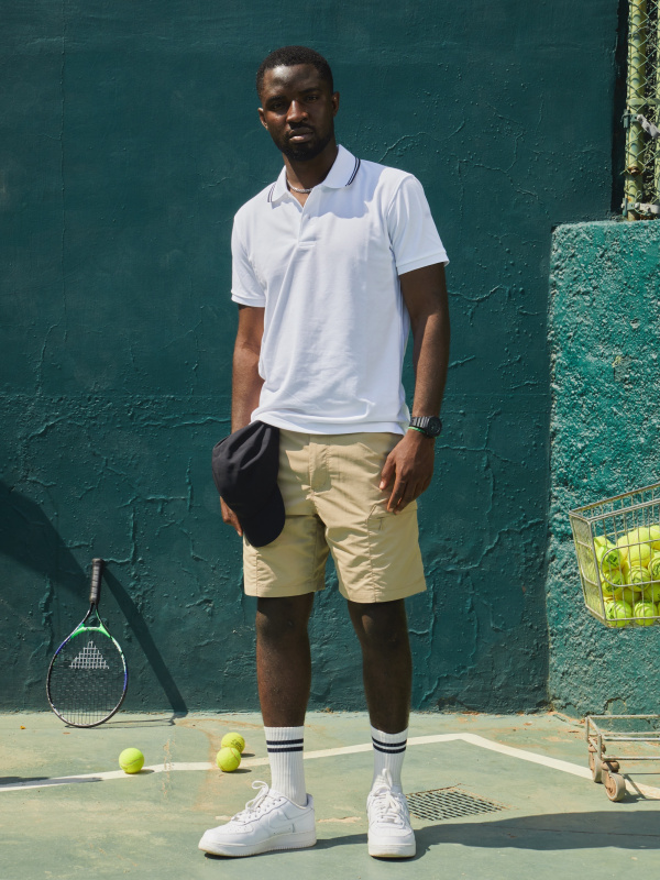 UNIQLO on X: Casual meets the outdoors 🩳 Style up these high-performance  Nylon Utility Geared Shorts for a practical day look for him or her:   #Unisex #Genderless #UniqloUSA #LifeWear   /