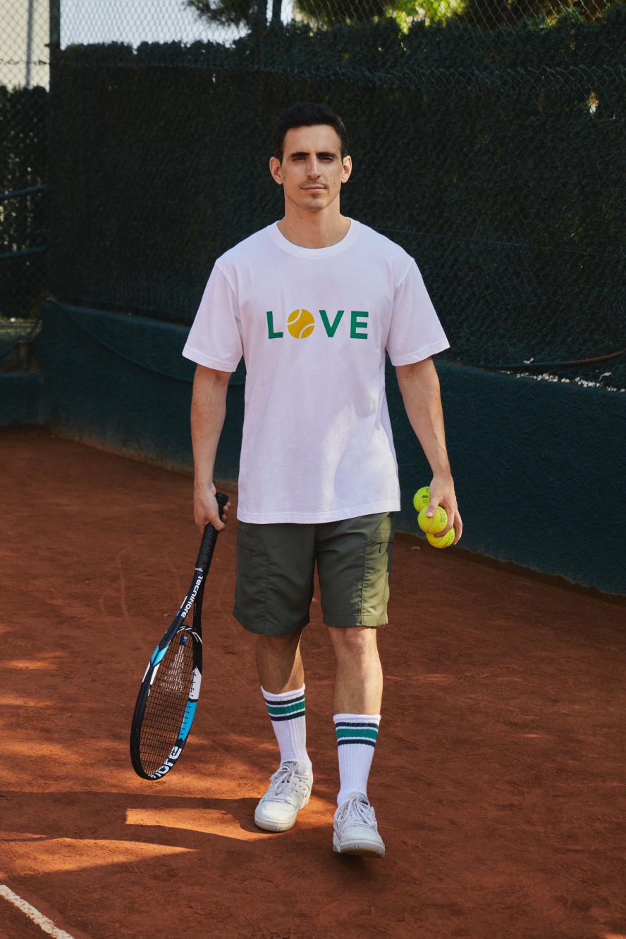 Check styling ideas for PEACE FOR ALL ROGER FEDERER SHORT SLEEVE GRAPHIC T SHIRT UNIQLO CA