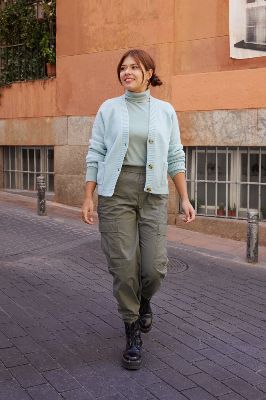 Cargo pants outfit outlet ideas