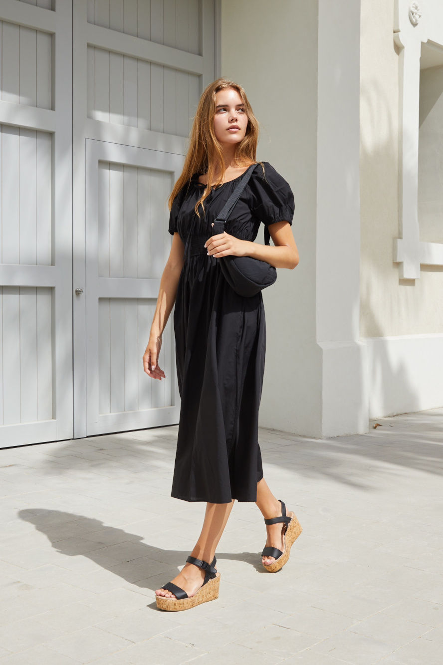 エフィ TULLE ASYMMETRY FRILL CAMISOLE アイボリー エフィ TULLE ASYMMETRY FRILL CAMISOLE アイボリー TULLE