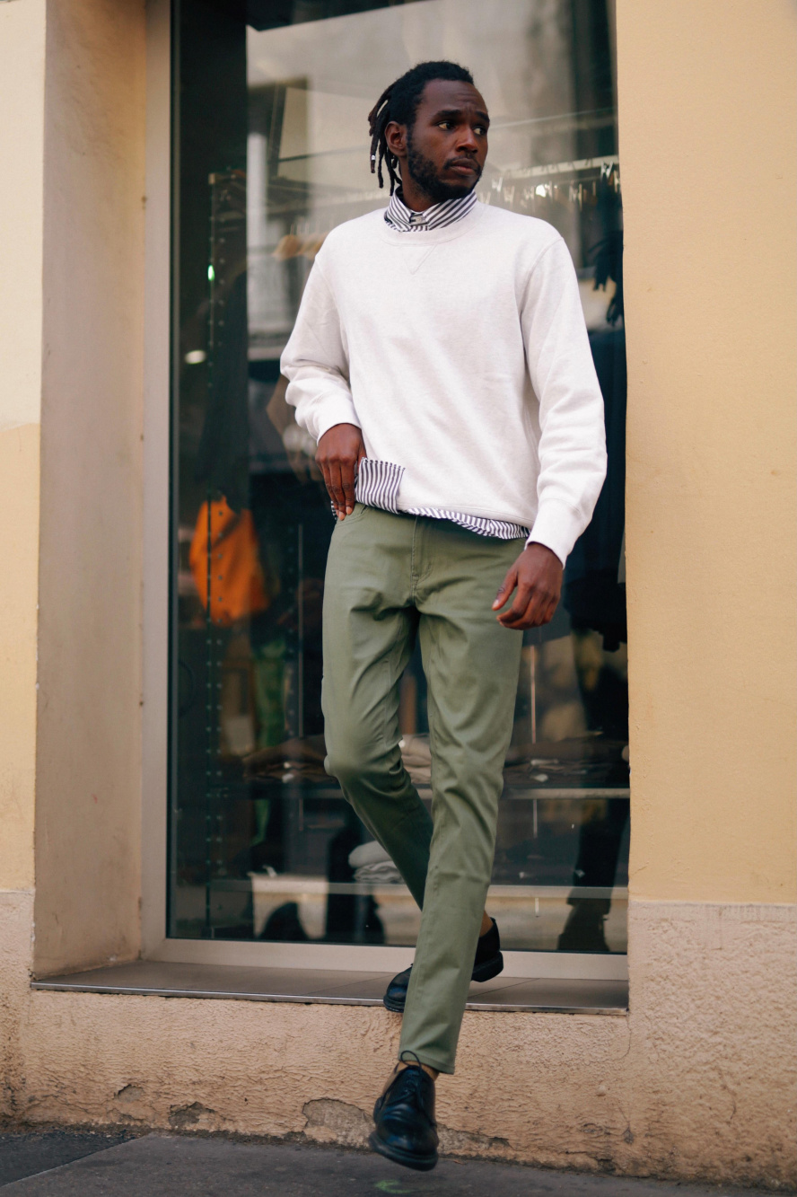 What to Wear With Olive Green Shirt Guys Men Fashion Idea Outfit  Inspiration Khaki Pants