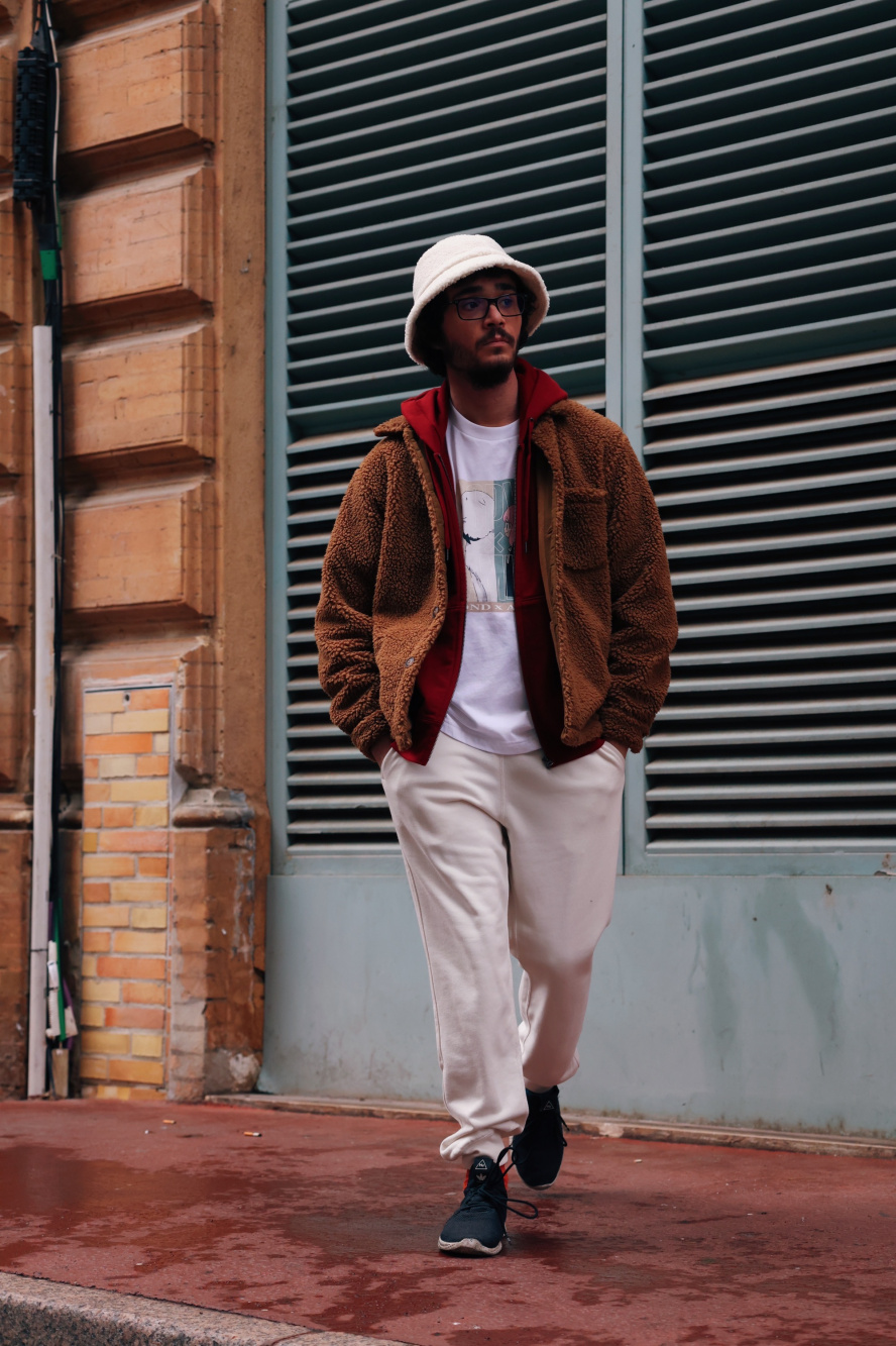 Check styling ideas for「Painter Pants、Faux-Shearling Bucket Hat