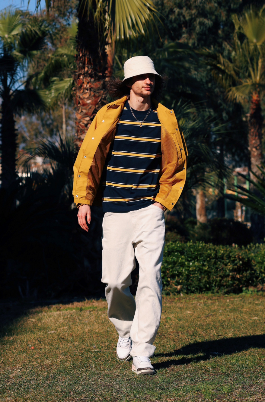 Check styling ideas for「Coach Jacket、U Seersucker Striped Short-Sleeve  Shirt」