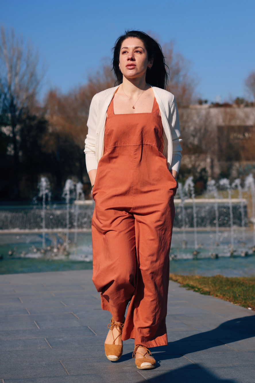 Uniqlo Camisole Jumpsuit in Burnt Orange, Women's Fashion, Dresses