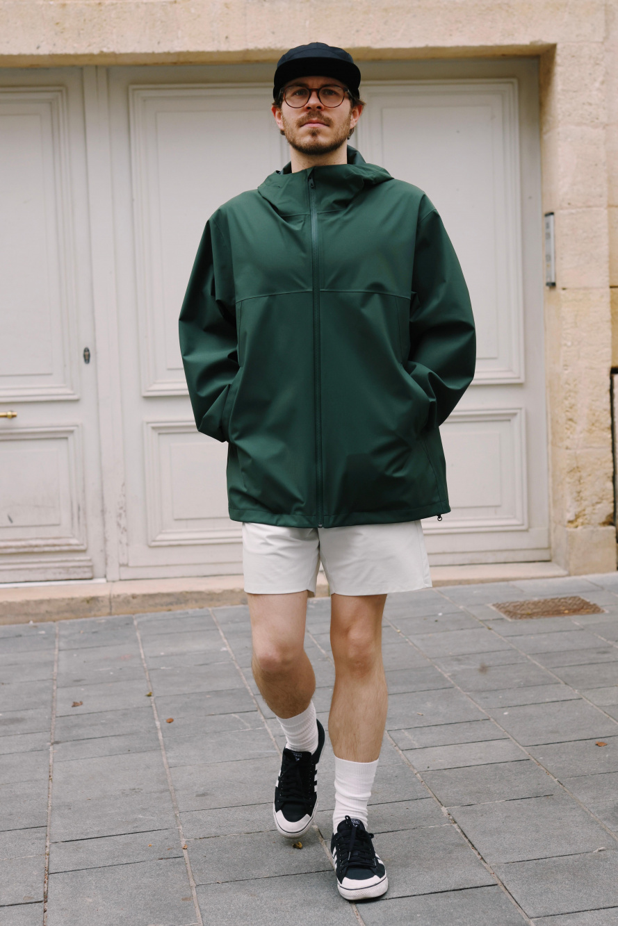 Check styling ideas for「Linen Cotton Short-Sleeve Shirt、Nylon Utility  Geared Shorts」