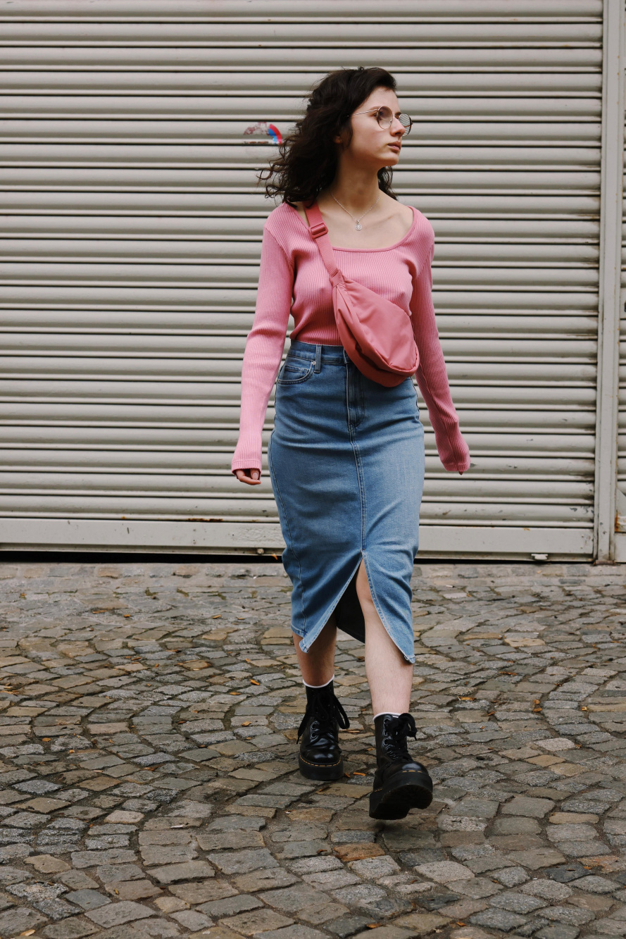 Check styling ideas for「Relaxed Tailored Jacket、Linen-Blend Gathered  Camisole Dress」