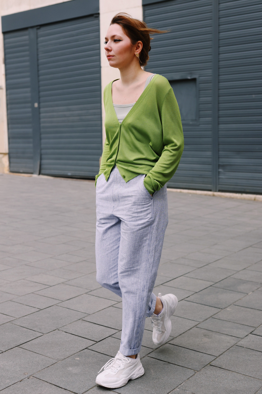 Check styling ideas for「Linen Blend Tucked Wide Pants、AIRism