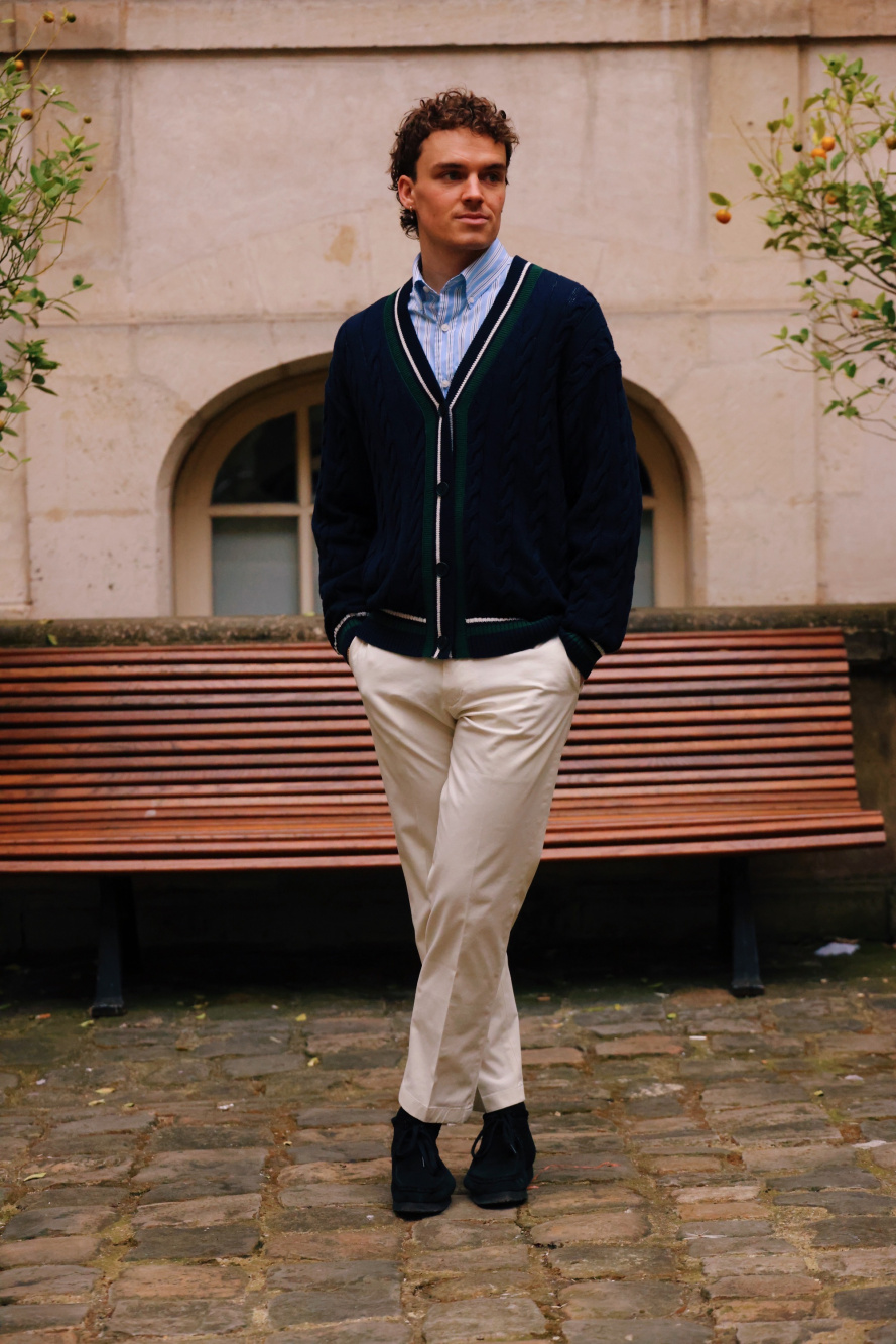 Check styling ideas for「Extra Fine Merino V-Neck Long-Sleeve  Cardigan、Oxford Striped Slim-Fit Long-Sleeve Shirt」