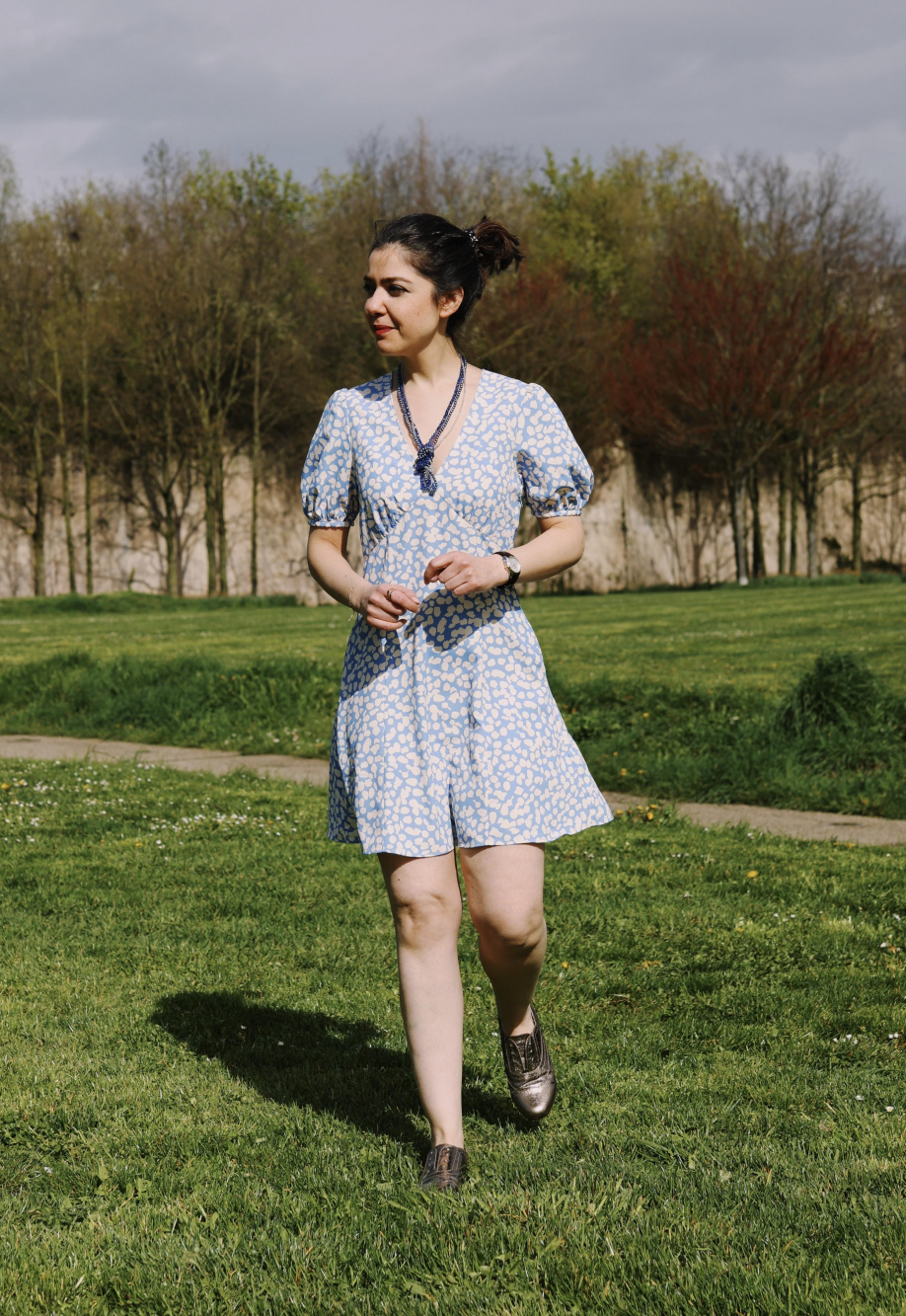 Check styling ideas for Printed V Neck Short Sleeve Mini Dress