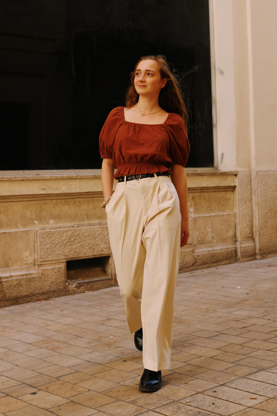 Check styling ideas for「Wide-Fit Pleated Pants」