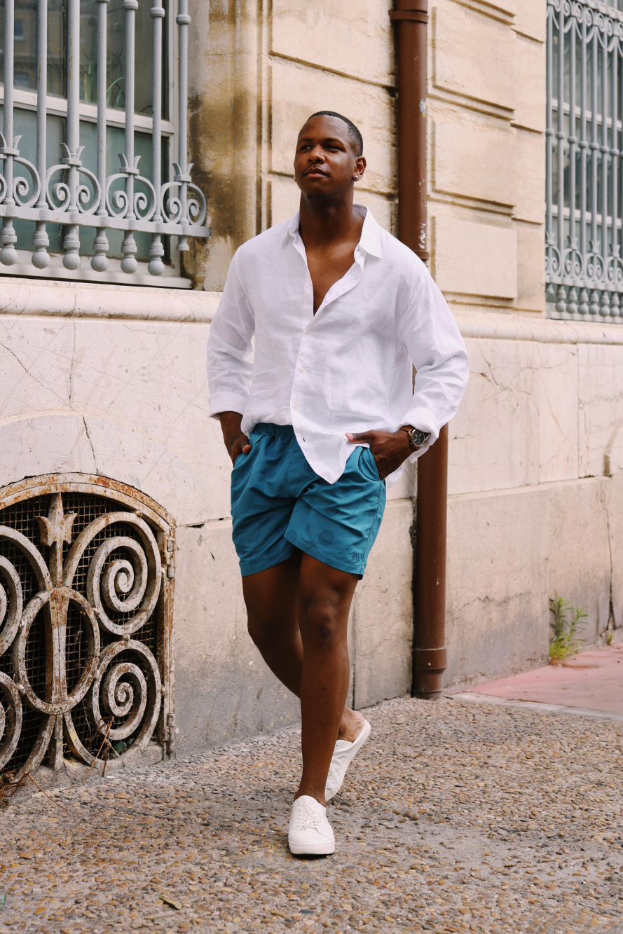 White linen shorts outfit sales mens