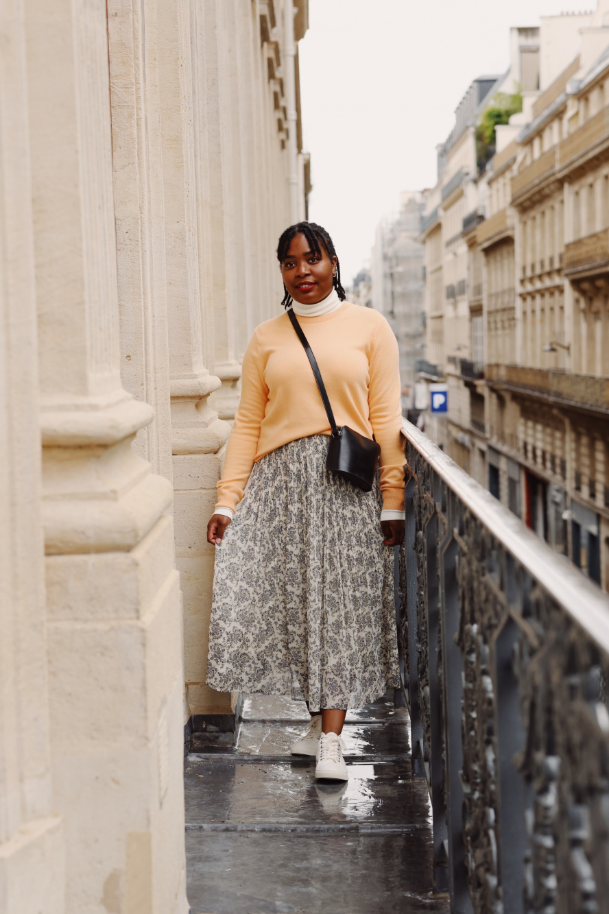 Sweater and hotsell skirt street style