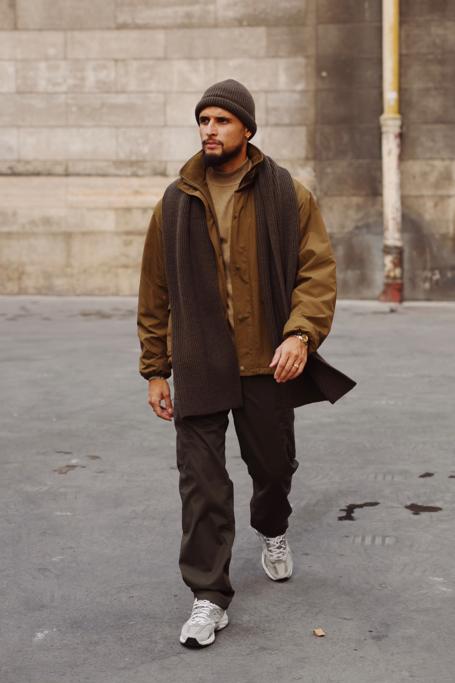 Check styling ideas for「Recycled Hybrid Down Jacket、HEATTECH Warm-Lined  Pants」