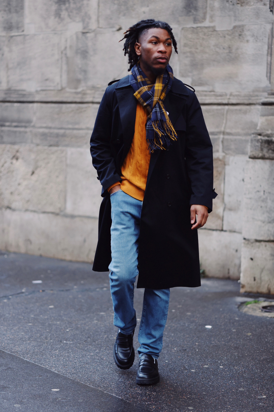 Check styling ideas for「Cargo Jogger Pants、HEATTECH Checked Scarf」