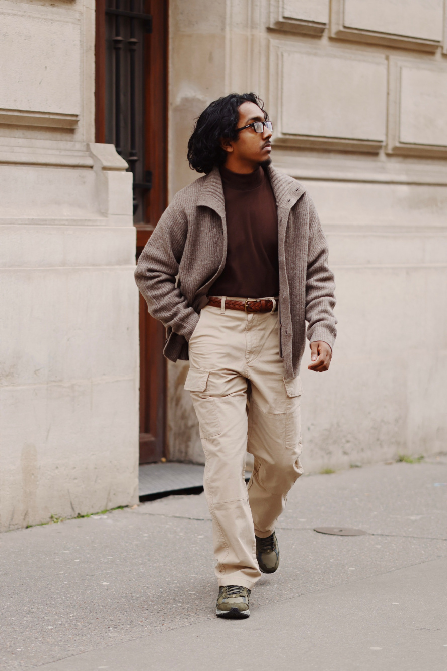 Check styling ideas for「Smooth Fleece Mock Neck Long-Sleeve T-Shirt、HEATTECH  Warm-Lined Pants」