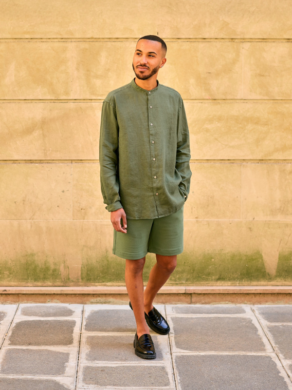 Check styling ideas for「DRY Stretch Easy Shorts