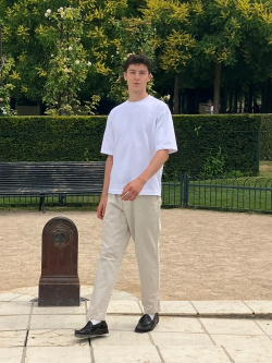 Uniqlo styling book picture. Style ID: <10359666>