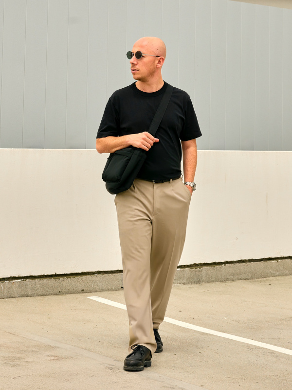 【et.UNiVER】separated pants combination Front Split & Lace Insert Long Pants | IC Collection