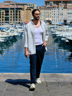 Uniqlo styling book picture. Style ID: <10704074>