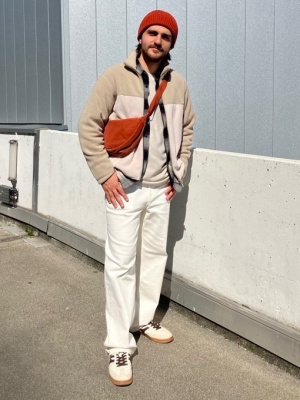 Wide Straight Stretch Jeans