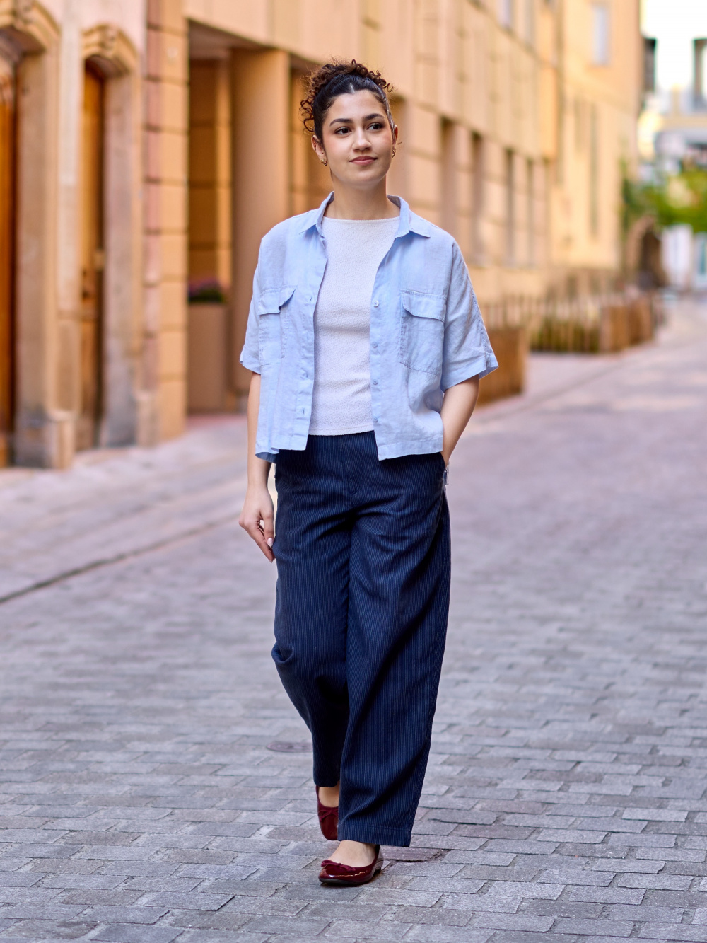Check styling ideas for「SHIRRING BOAT NECK T-SHIRT | SLEEVELESS
