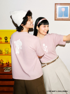 Styling POP MART UT Graphic T-Shirts