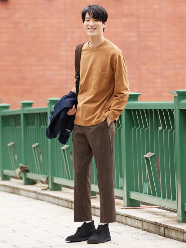 ◾️新品◾️UNIQLO◾️スミソニアン UT 長袖Tシャツ ロンT 白 黒