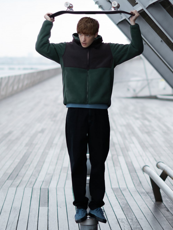 ユニクロ公式 防風アウターフリースパーカ 長袖