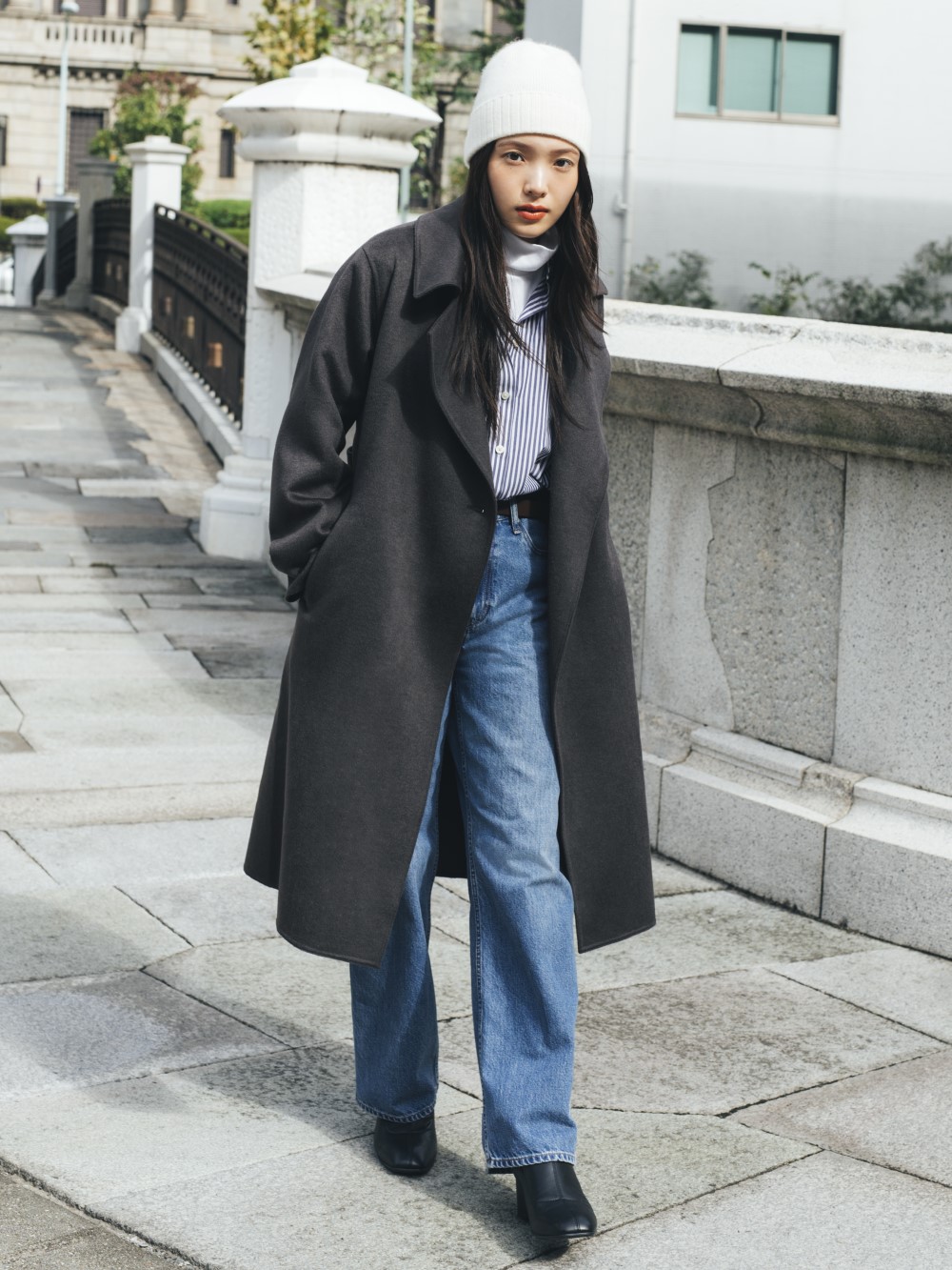 Shop looks for「Powder Feel Down Long Coat、Brushed Jersey Pants」| UNIQLO US