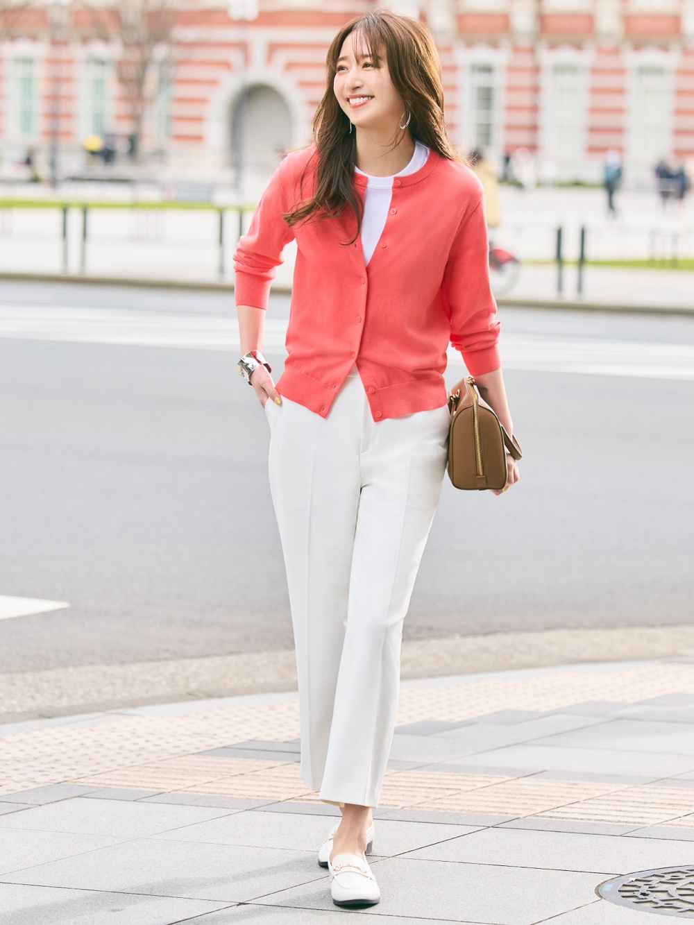 Shop looks for「Rayon Long Sleeve Blouse、Smart Ankle Pants (2-Way