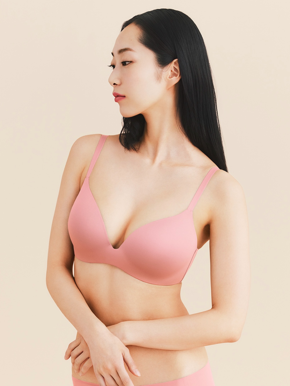Shop looks for「WIRELESS BRA (3D HOLD)」