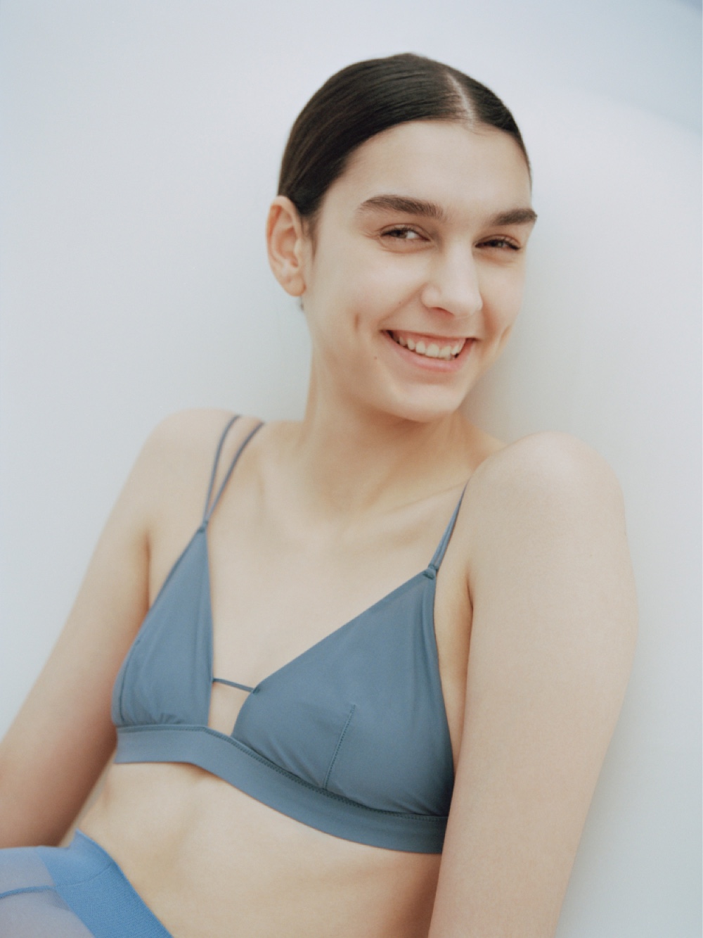 Uniqlo Uniqlo Wireless Bra (Sheer Triangle) (Mame Kurogouchi) 29.90