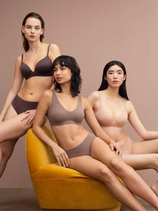 BN Uniqlo Airism Ultra Seamless Hiphugger & High Rise Briefs & Bikini  (Different Colours Available!), Women's Fashion, New Undergarments &  Loungewear on Carousell