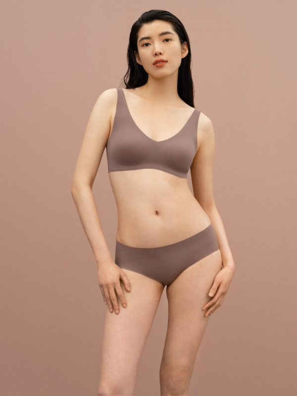 Shop Looks For「Wireless Bra (Ultra Relax) (2022, 44% OFF