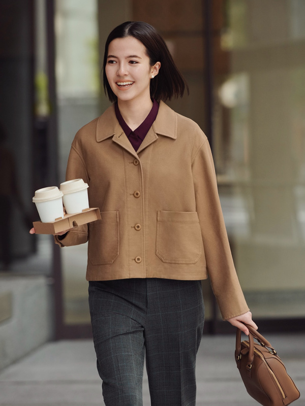 Uniqlo store sweater jacket