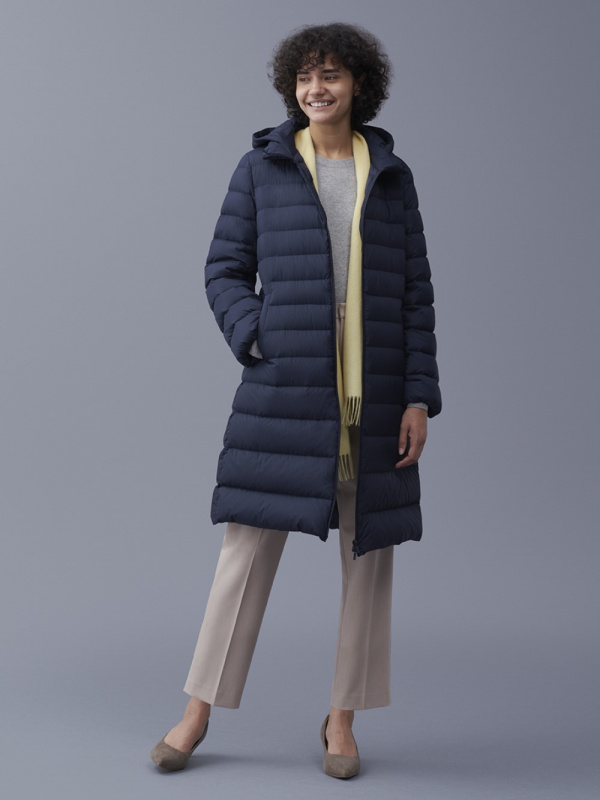 Uniqlo women ultra clearance light down hooded coat