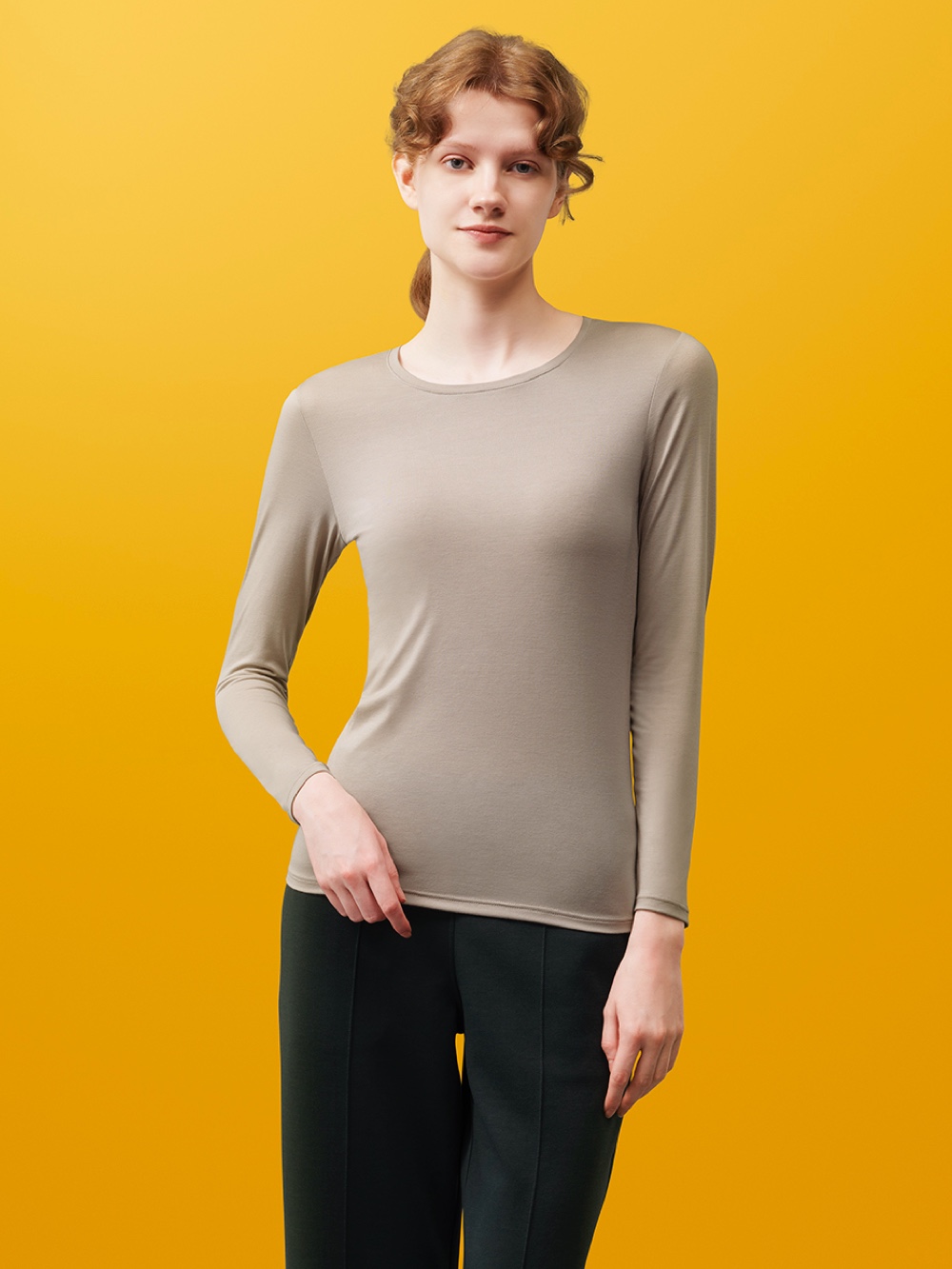 HEATTECH Seamless Ribbed Turtle Neck Extra Warm T-Shirt