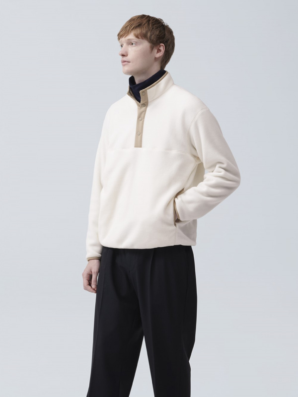 UNIQLO STRETCH FLEECE HALF-ZIP T-SHIRT