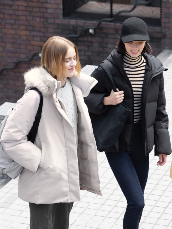 WOMEN'S HYBRID DOWN COAT | UNIQLO CA