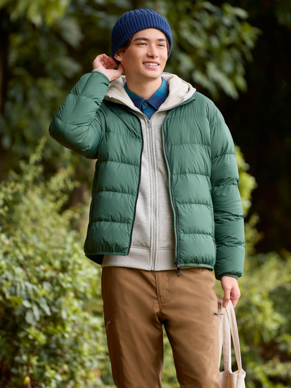 Uniqlo green store puffer jacket