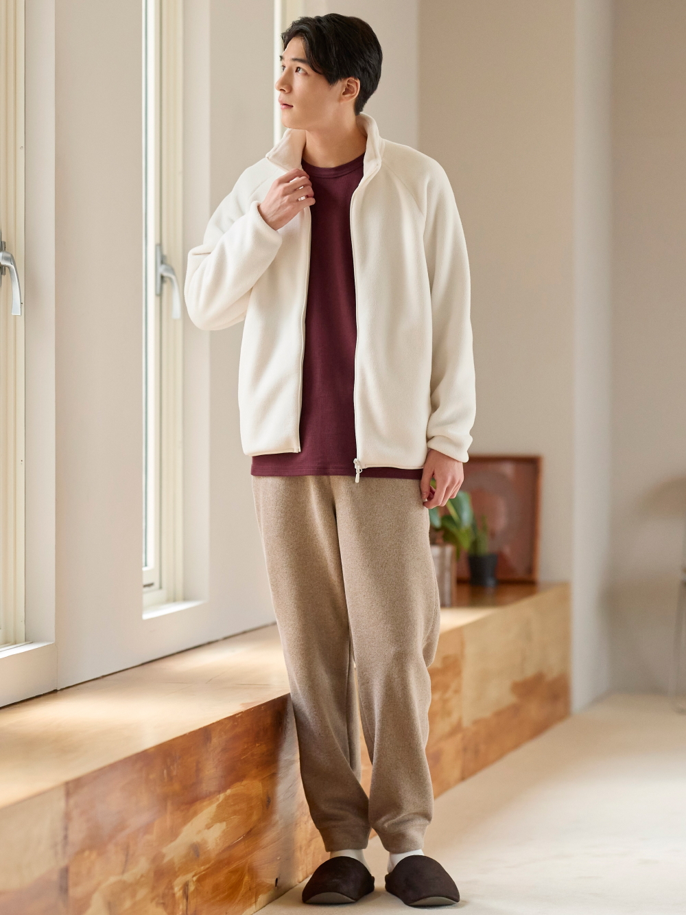 Uniqlo fleece hotsell long sleeve